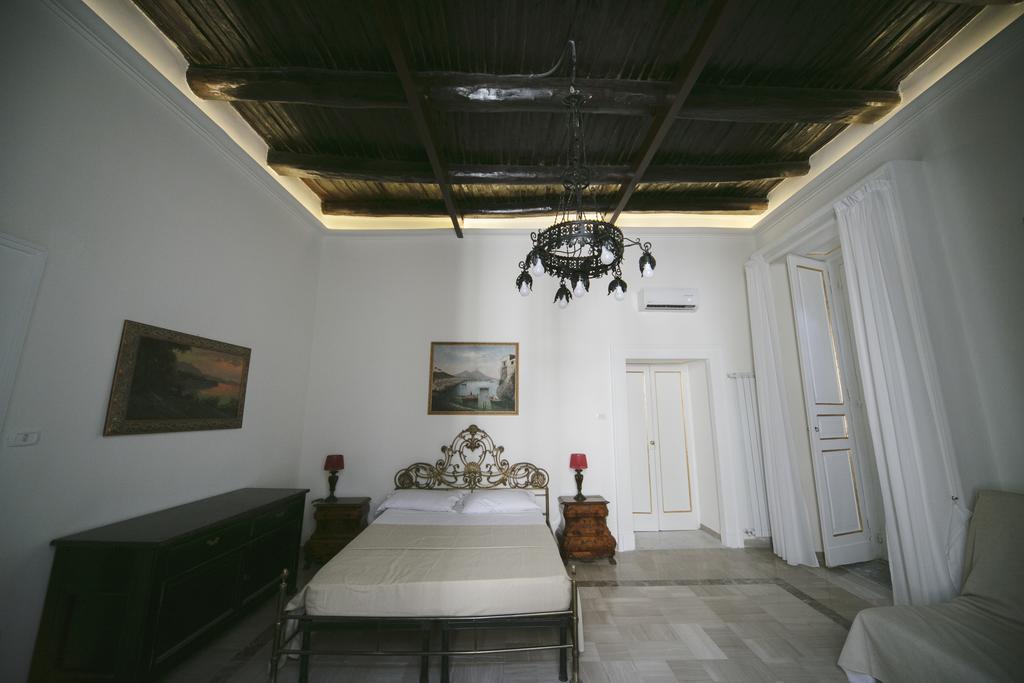 Area Angioina Suites Napoli Exterior foto