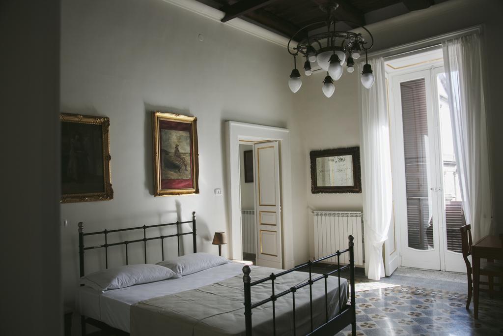 Area Angioina Suites Napoli Exterior foto