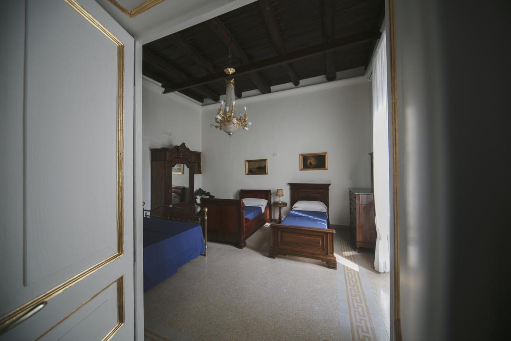 Area Angioina Suites Napoli Exterior foto