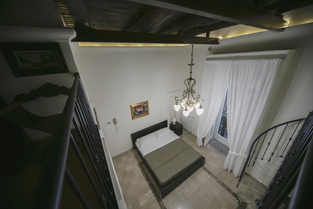Area Angioina Suites Napoli Exterior foto