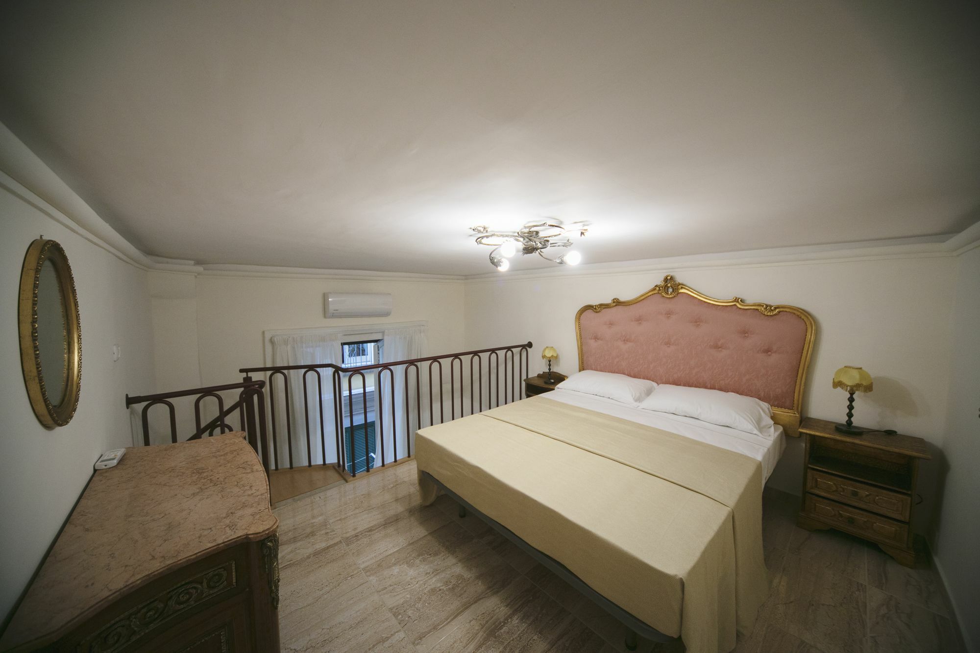 Area Angioina Suites Napoli Exterior foto